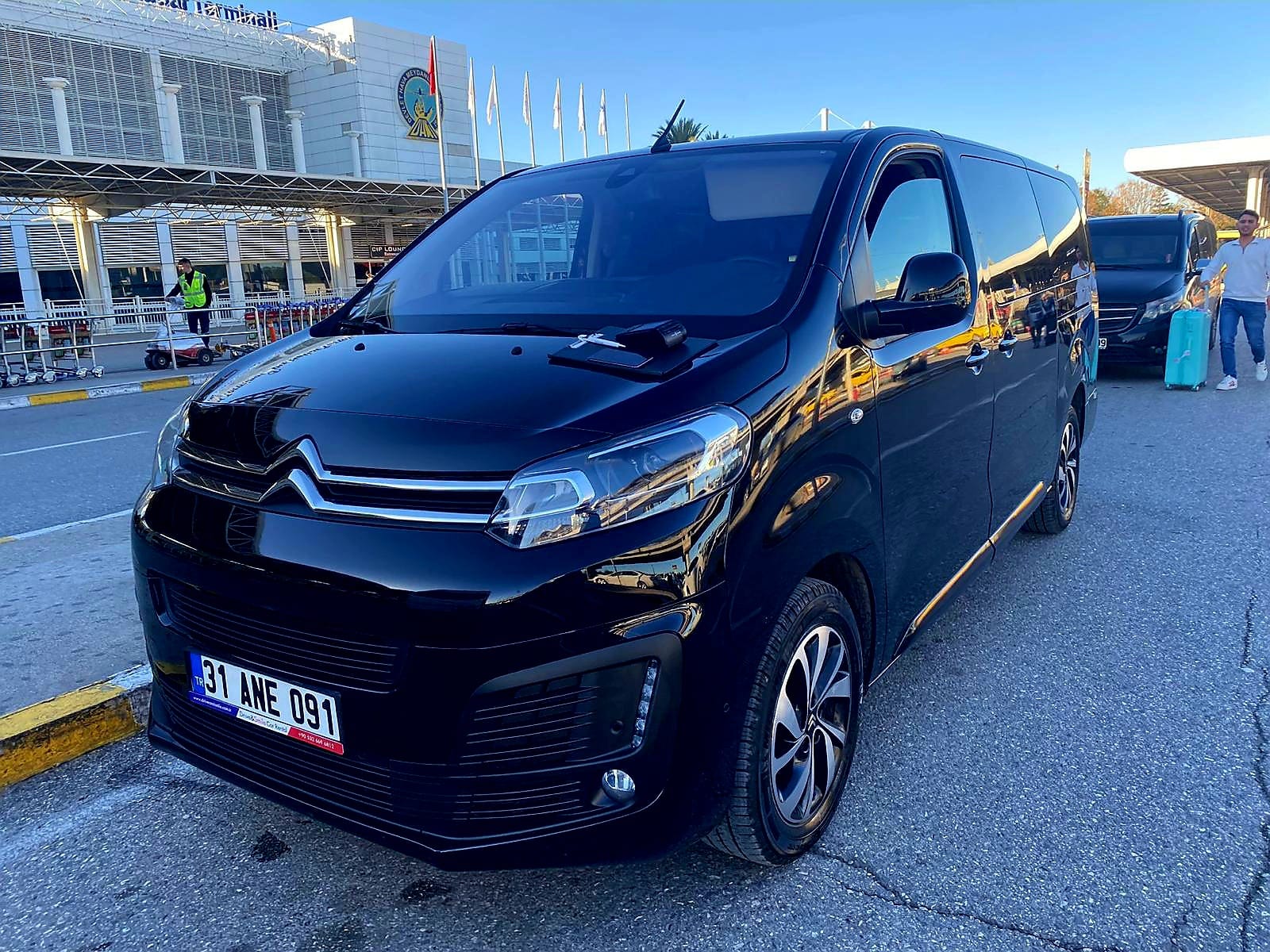 Antalya 8+1 Minivan Rental